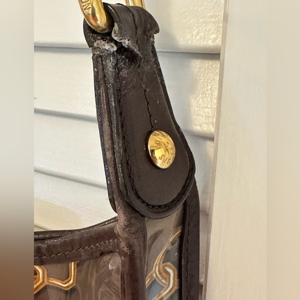 LOUIS VUITTON Taupe Monogram Charms Musette Brown Bag - Picture 7 of 12